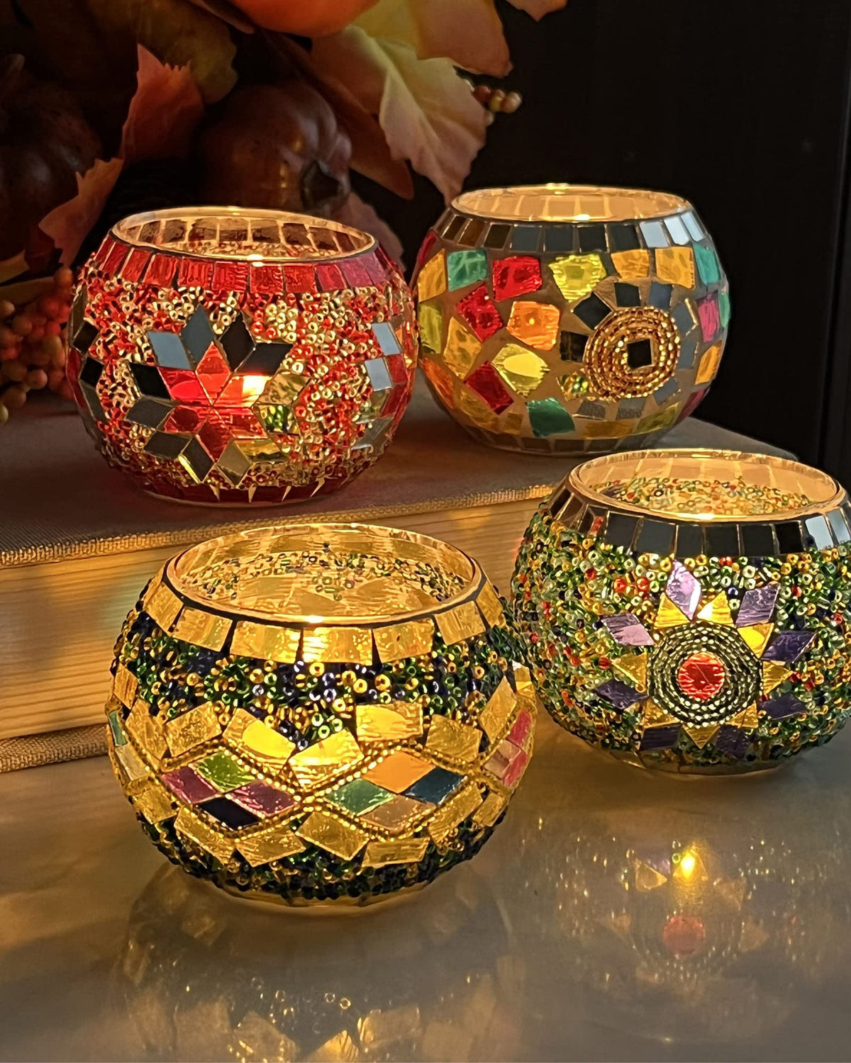 SHMILMH Glass Candle Holder Set of 4, Diwali Gift Votive Candle Holders Handmade Mosaic Glass Tealight Holders Diwali Christmas Table Decorations for Home