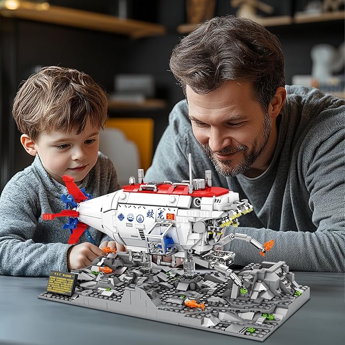 Reobrix Jiaolong Submarine Building Set for Adults Military Submarine Ship Toys with Lights 33042 Cool Decor Battleship Boat Model Kit Army Toy Gifts for Men Kids Aged 14+