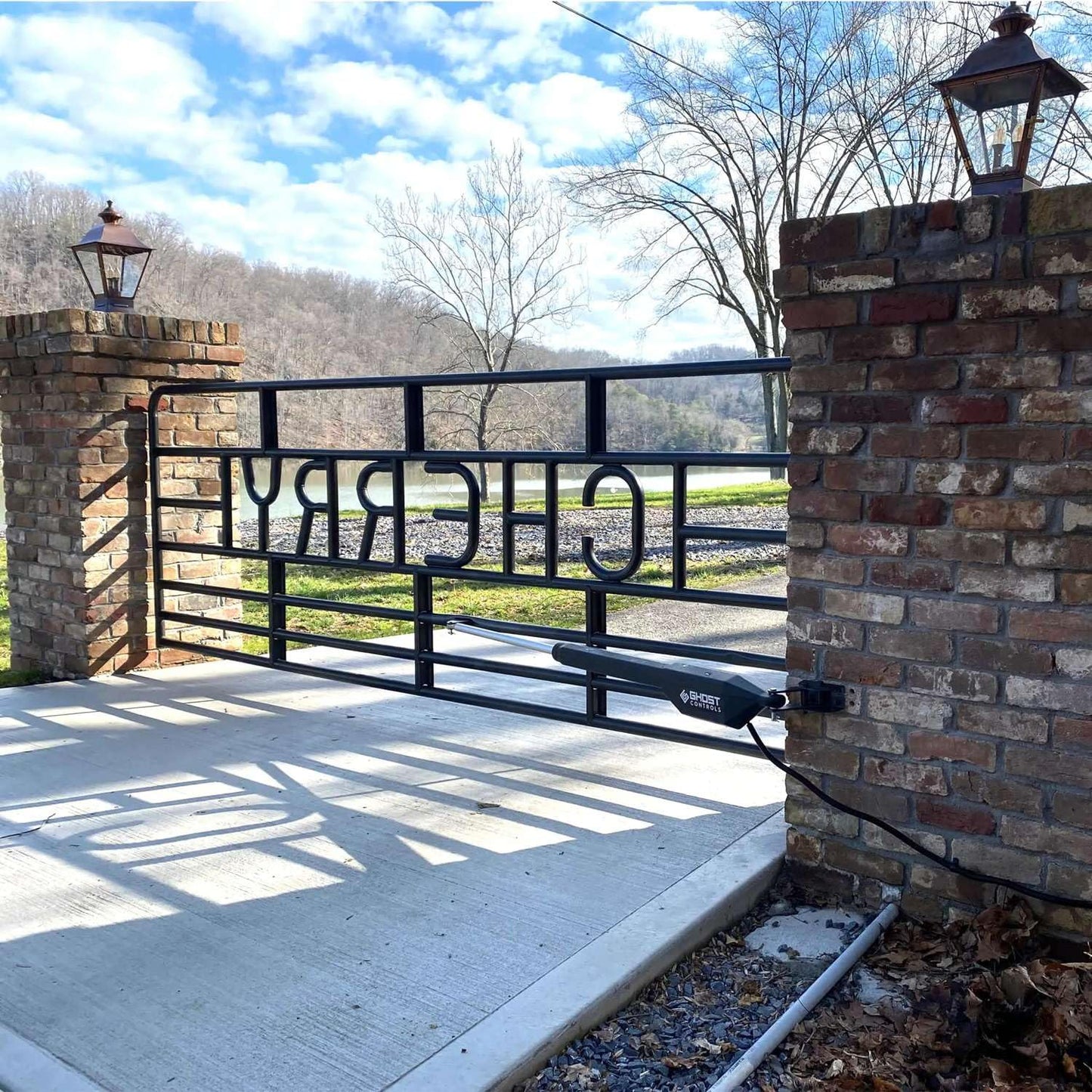 Ghost Controls Automatic Gate Opener Kit for Column Mounted and Decorative Driveway Swing Gates with Gate Opener Remote - Solar Capable - Manor Series - Model HDP1