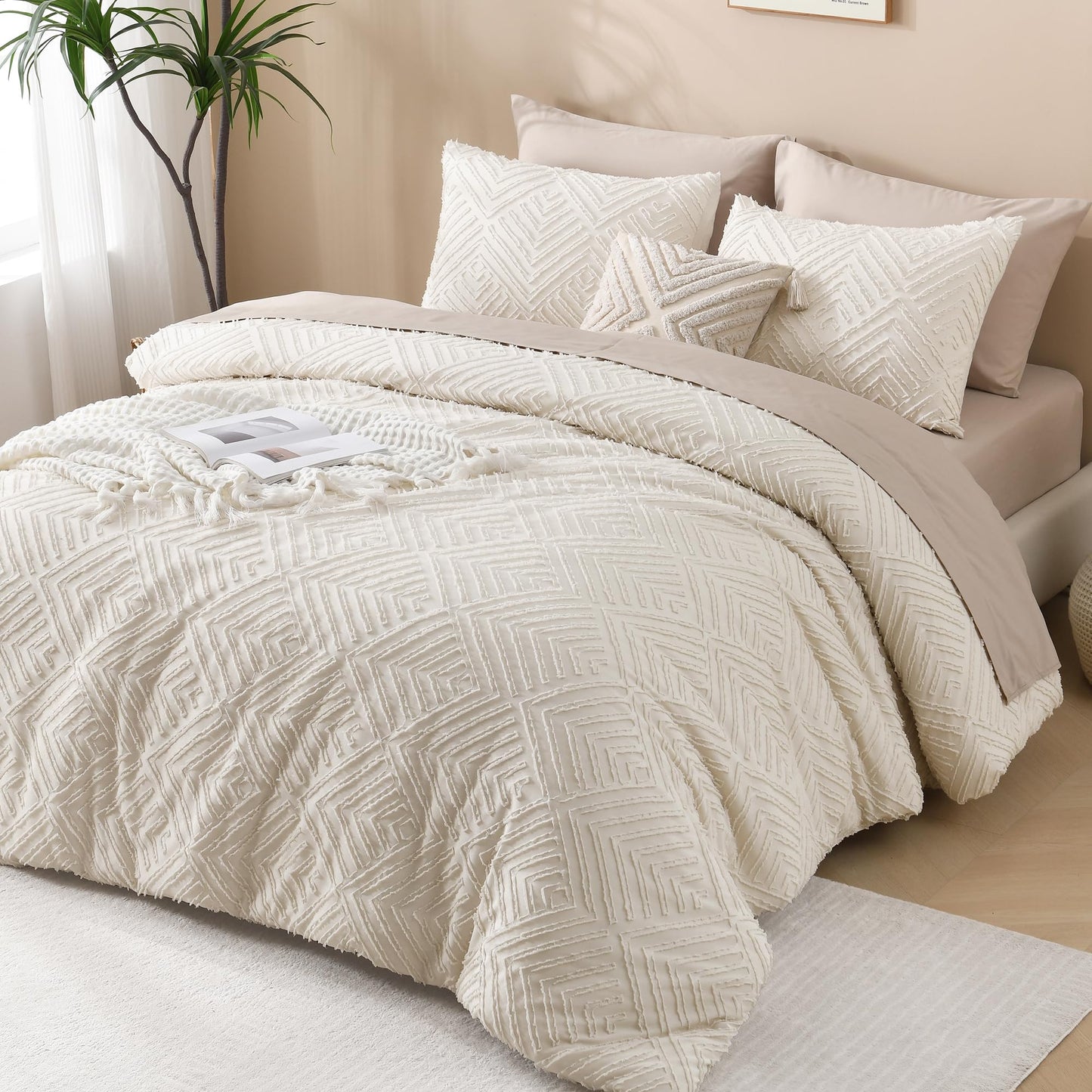 Andency Beige California King Comforter Set, 3 Pieces Cream Boho Tufted Cal King Bedding Set & Collections, Soft Lightweight Down Alternative Bed Set (104x96In, 2 Pillowcases)