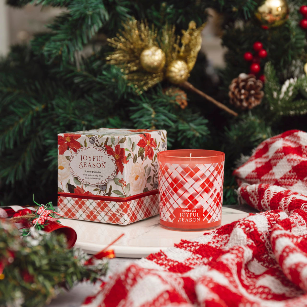 ROMIIE ZOI Christmas Scented Jar Candle - 6oz Soy Wax Candle - Joyful Season Infused with Holiday Floral Aroma - with Beautiful Keepsake Box Special for Christmas/Holiday Gifts