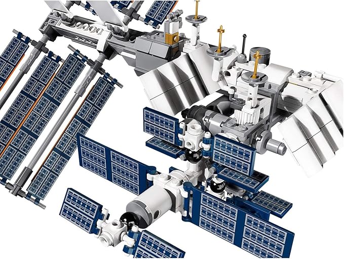 LEGO Ideas International Space Station 21321 Building Kit Adult Set for Display Makes a Great Birthday Present (864 Pieces)