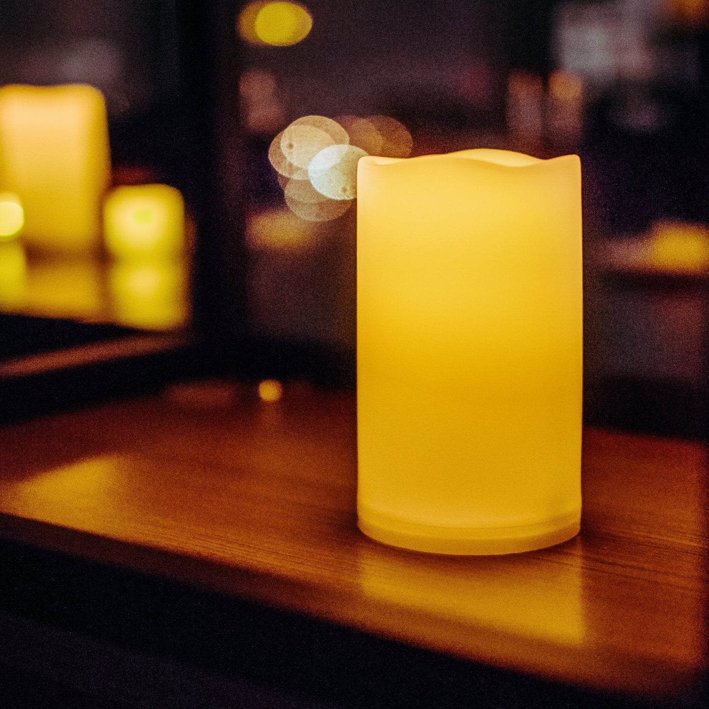 iZAN Outdoor Indoor Flameless Candles with Timer Waterproof Plastic Realistic Flickering Battery Operated LED Pillar Candles Long Lasting 1500 Hours Battery Life 3x5 inch Waved Edge 2-Pack