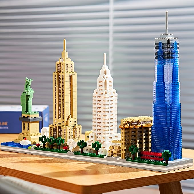 City Architecture New York Skyline Micro Building Blocks Set for Adults NYC Skyline Collection Model Kit for Adult Age of 14+ 3452 Pieces