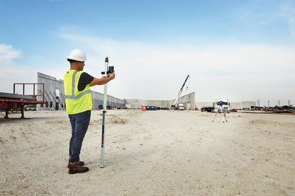 BOSCH LR40 2000 ft Red-Beam Rotary Laser Receiver, Includes Mounting Bracket & 2 AA Batteries