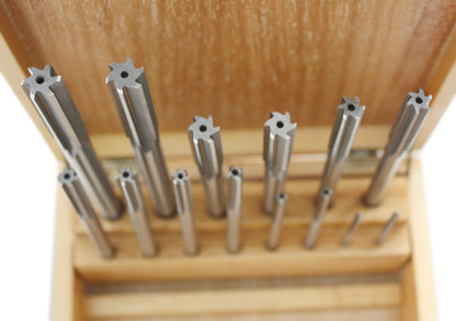 Accusize Industrial Tools 14 Pc Over and Under Size H.S.S. Chucking Reamer Set, 0.1240'' Thru 0.5010'', in Fitted Case, 5500-SX00