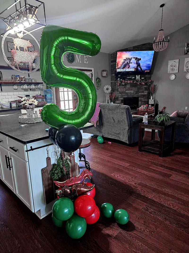 Green 5 Balloon, Number Balloons 40 Inch, 5th Birthday Balloon Decorations, Green Party Supplies, 5 Number Balloons, Number 5 Balloon, Games Theme Birthday Decorations