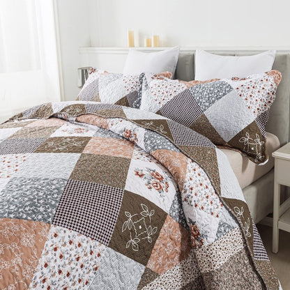 HoneiLife Oversized King Bedspreads 120x120-3 Pcs California King Quilt, Extra Large Quilt Sets All Season Use,Rustic Bedding Sets King Size,Reversible Coverlet Lightweight Microfiber Bed Quilts
