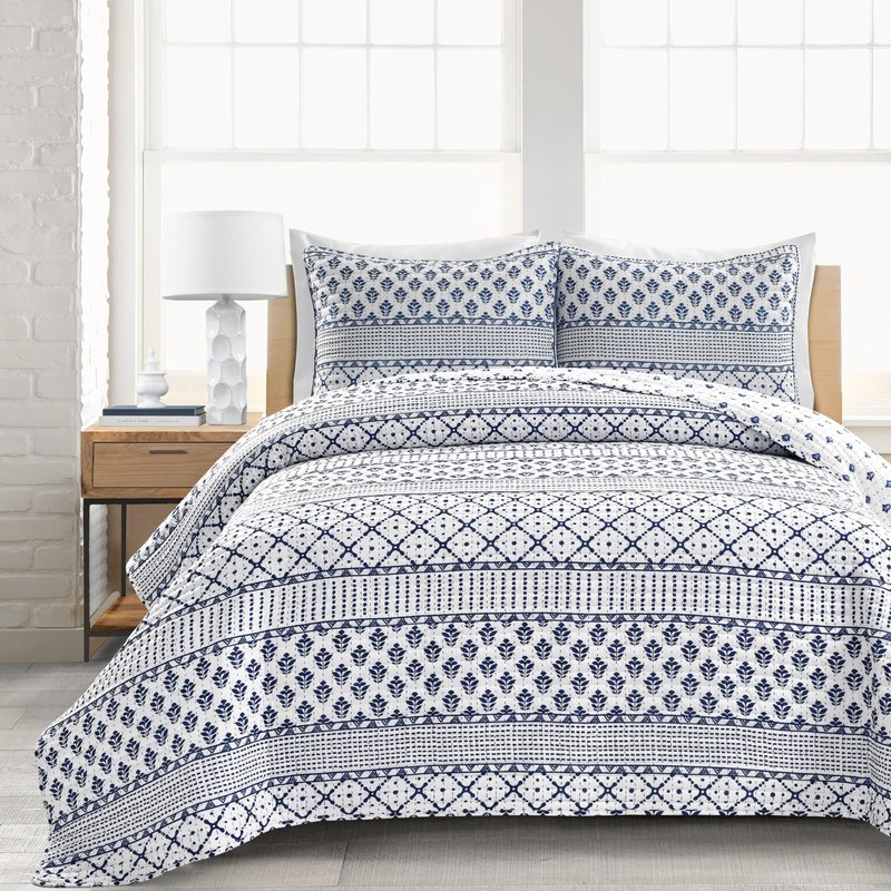 Lush Decor Monique Stripe Reversible Quilt Queen Size 3 Piece Set Full/Queen Navy & White - Striped Bedding Set Queen Quilt - Blue Quilts - Coastal Decor