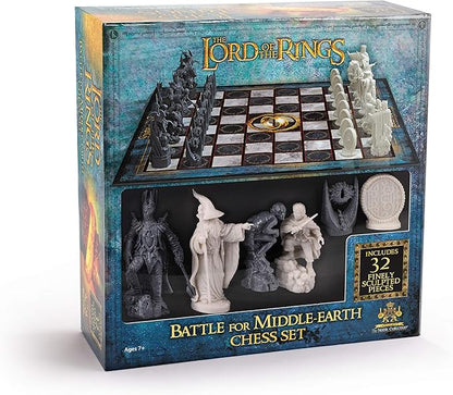 The Noble Collection The Lord of The Rings Chess Set: Battle for Middle-Earth