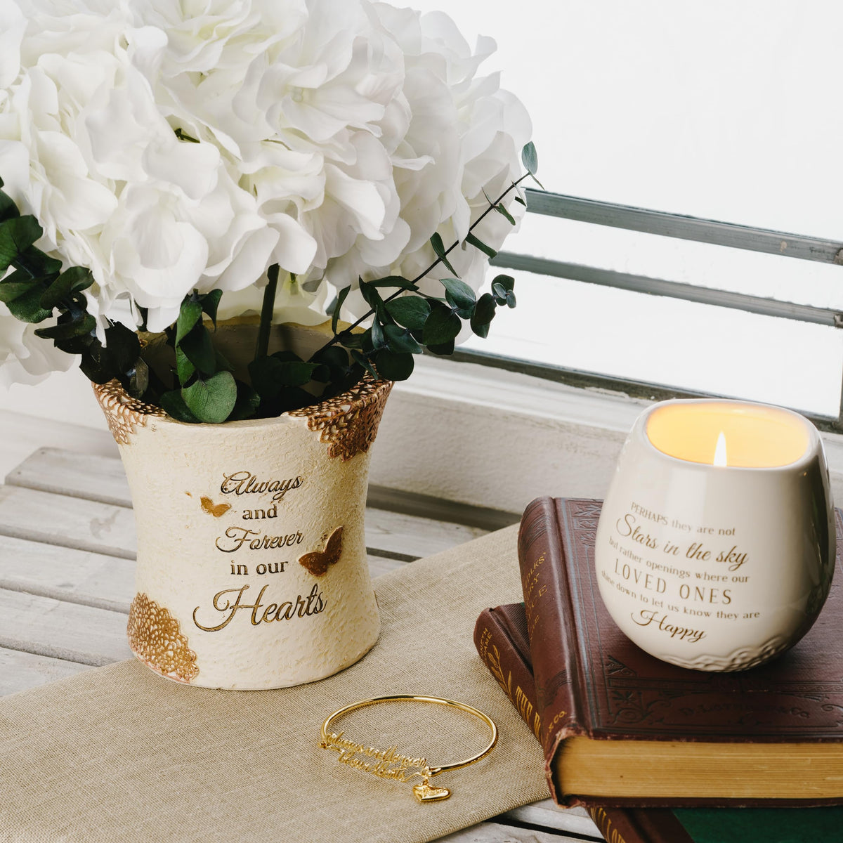 Pavilion Gift Company - Stars in The Sky - 8 oz -100% Soy Wax Candle Scent: Tranquility