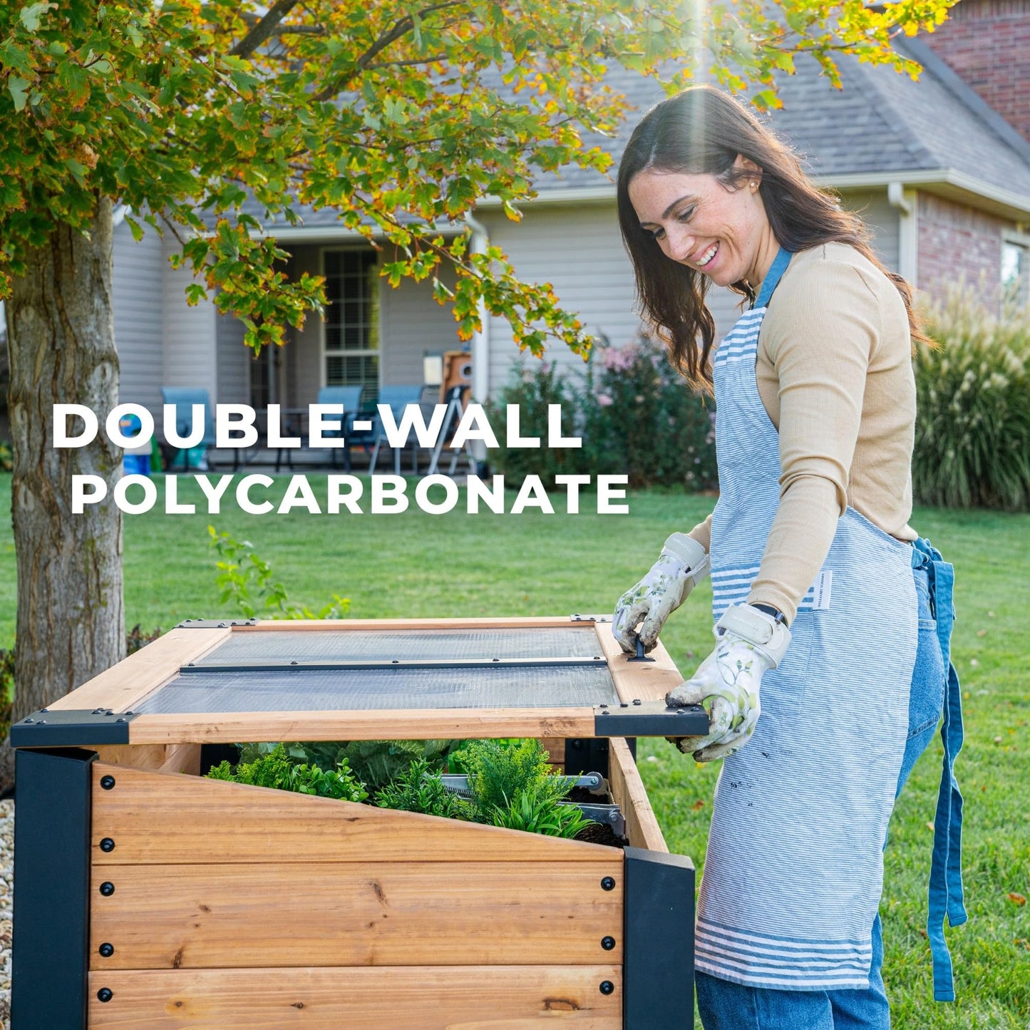 Backyard Discovery Aggie 4' x 2' Cedar Wood Cold Frame Portable Mini Greenhouse, Raised Garden Planter with Temperature-Activated Polycarbonate Lid, Mesh Drainage for Year-Round Outdoor Gardening