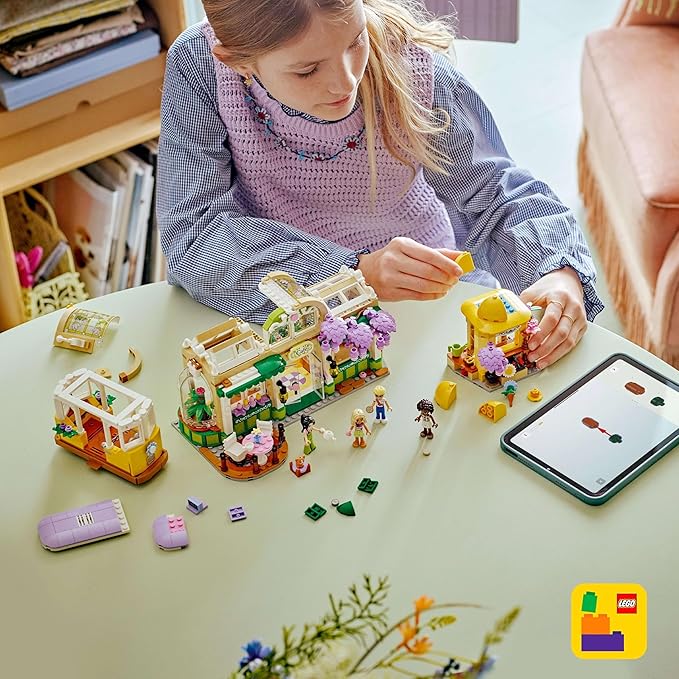Lego 42671 Friends Flower Shop Cafe Toy Birthday Present Blocks For Girls Boys Children 9 Years Old 10 Years Old 11 Years Old Elementary School Plants Fake Green Bouquet Artificial Flower Decoration